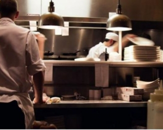 Buenas prácticas de gestión ambiental en cocinas de restaurantes y hoteles