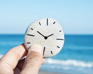 HORARIO AGOSTO de Lunes a viernes de 08:00h a 14:00h